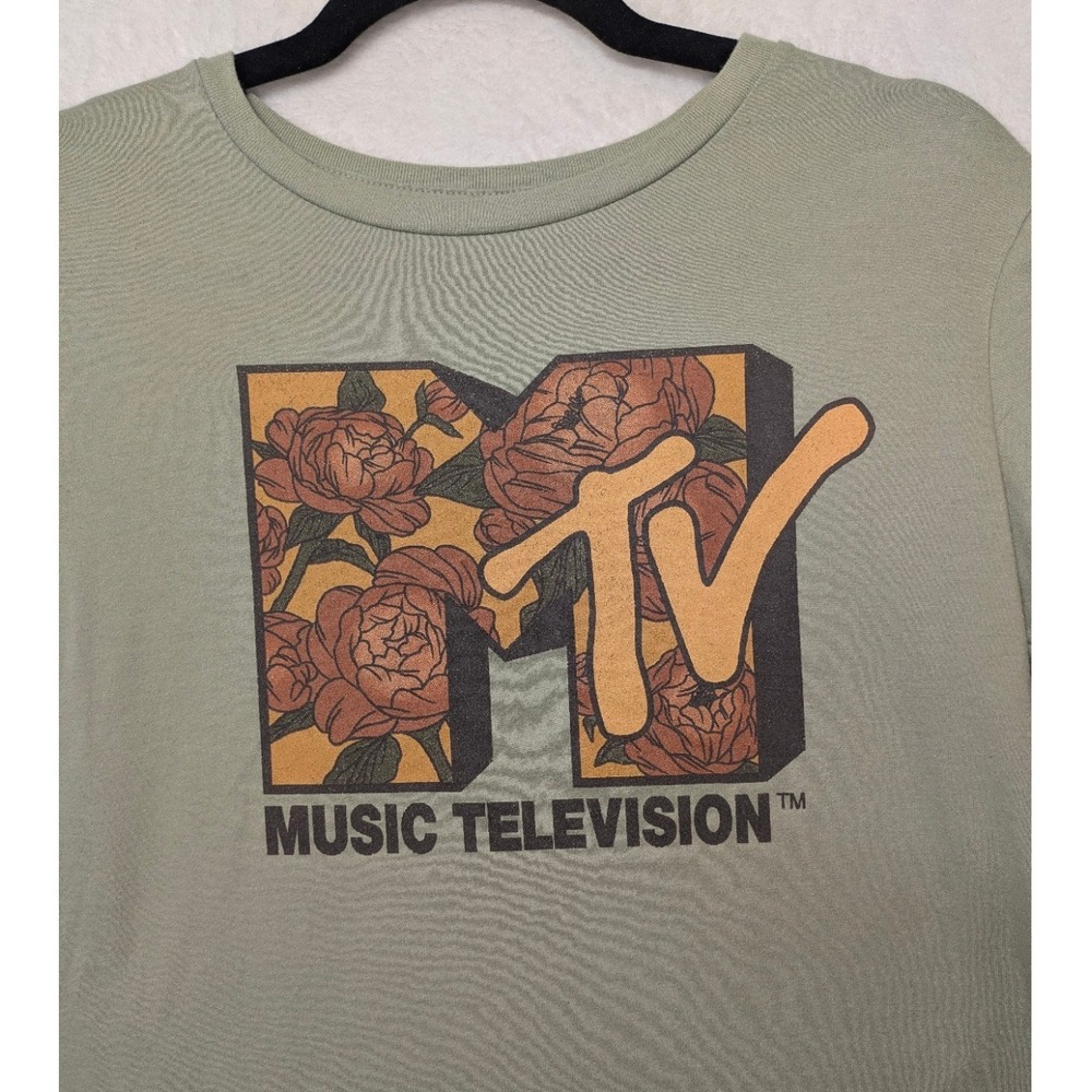 MTV Floral Logo Graphic Tee Sage Green Short Sleeve Size Small Nostalgia